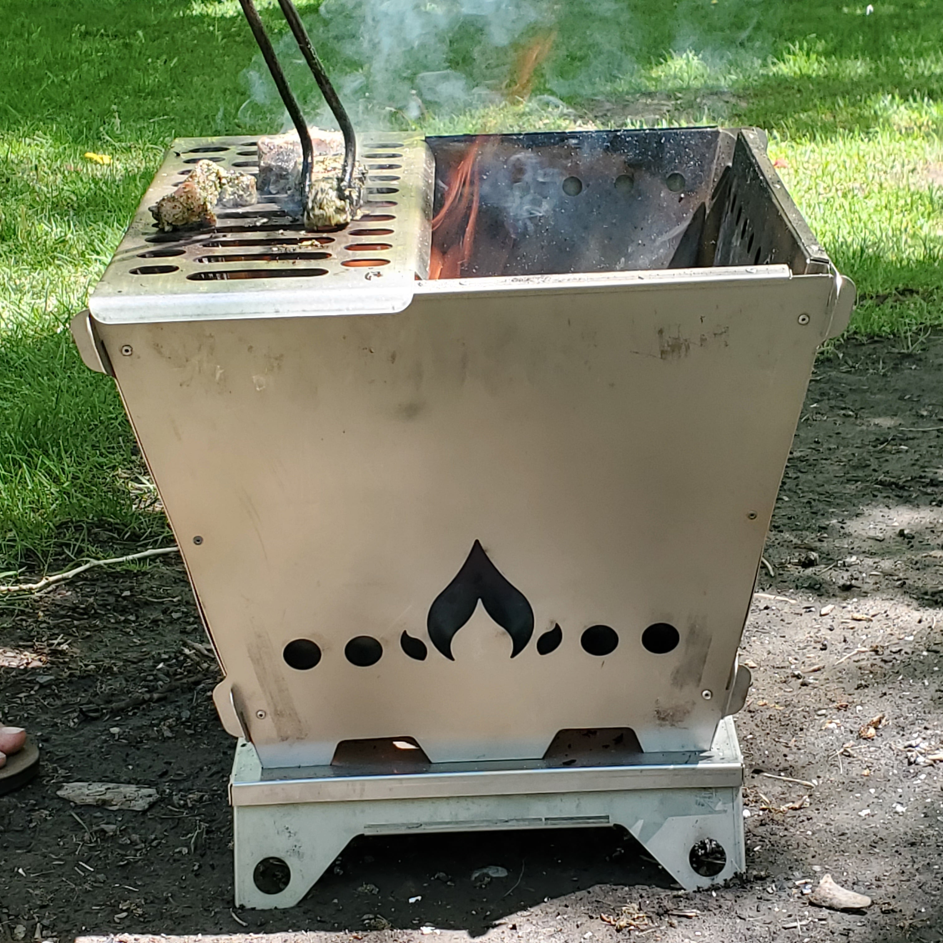 Backpacking Stoves & Portable Camping Stoves By EmberLit
